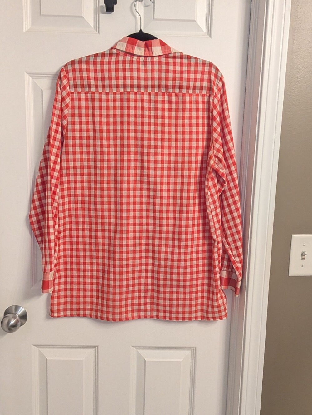 Vintage 70s Dagger Collar Red and White Gingham Button-Up Shirt - Picture 2 of 3